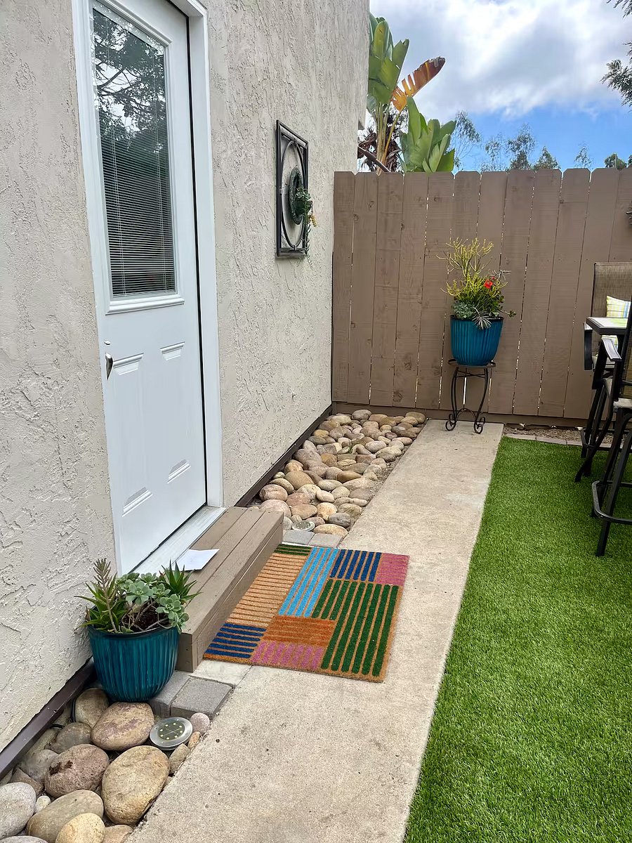This is another view of the front door area.