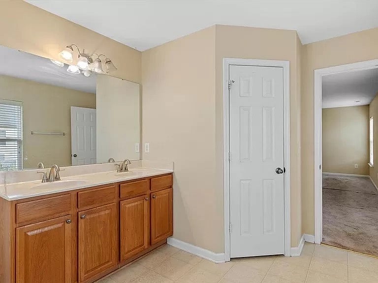 Furnished Finder property 740383_1 photo 15