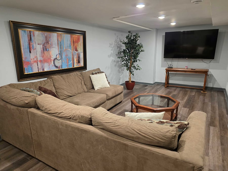 Lower Level Suite