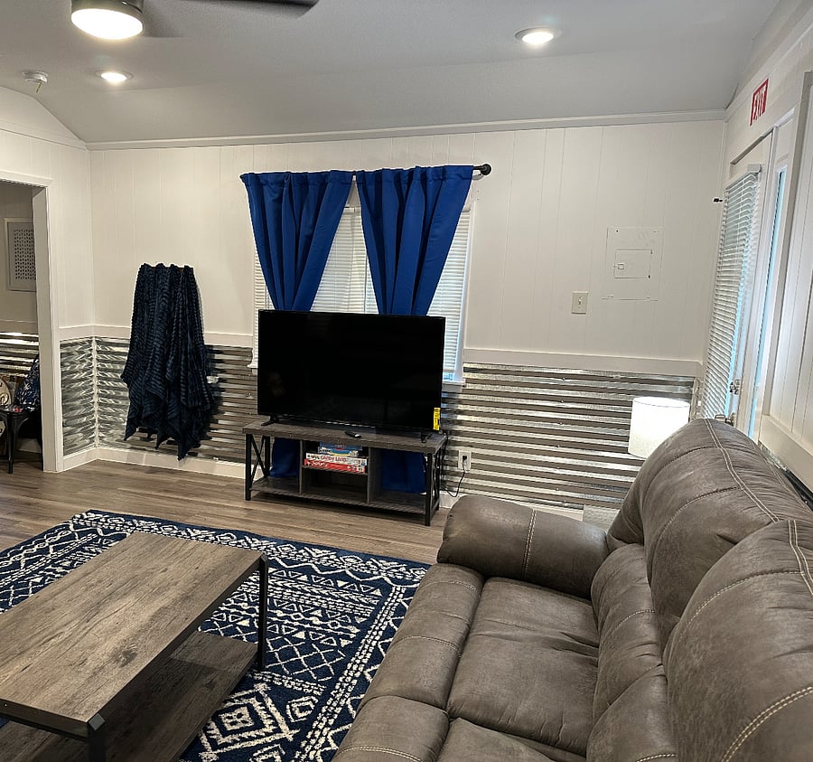 Furnished Finder property 740518_1 photo 3