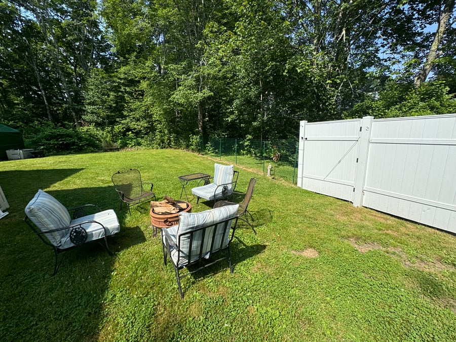 Private Fenced in Yard