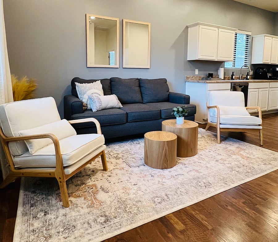 Furnished Finder property 740546_1 photo 1