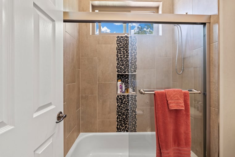 Furnished Finder property 740583_2 photo 6