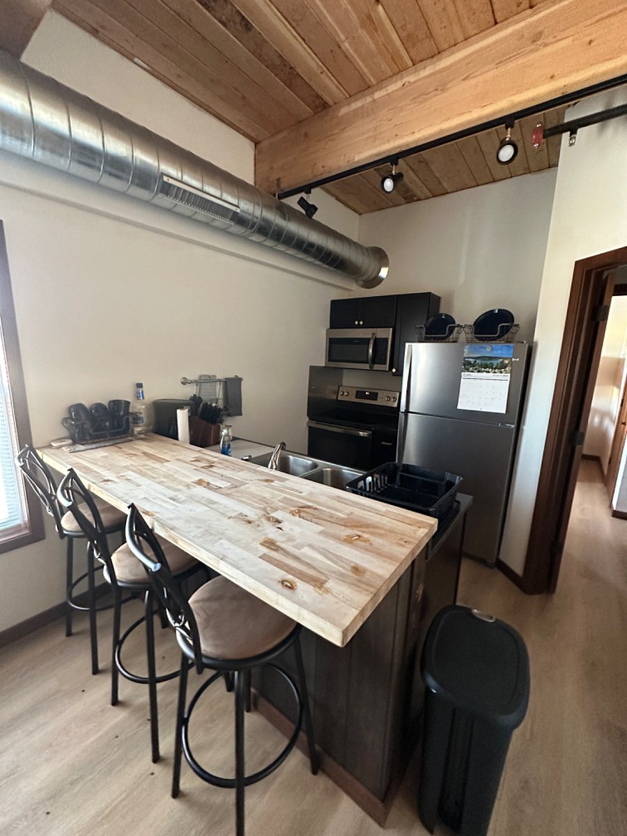 Furnished Finder property 740645_1 photo 4