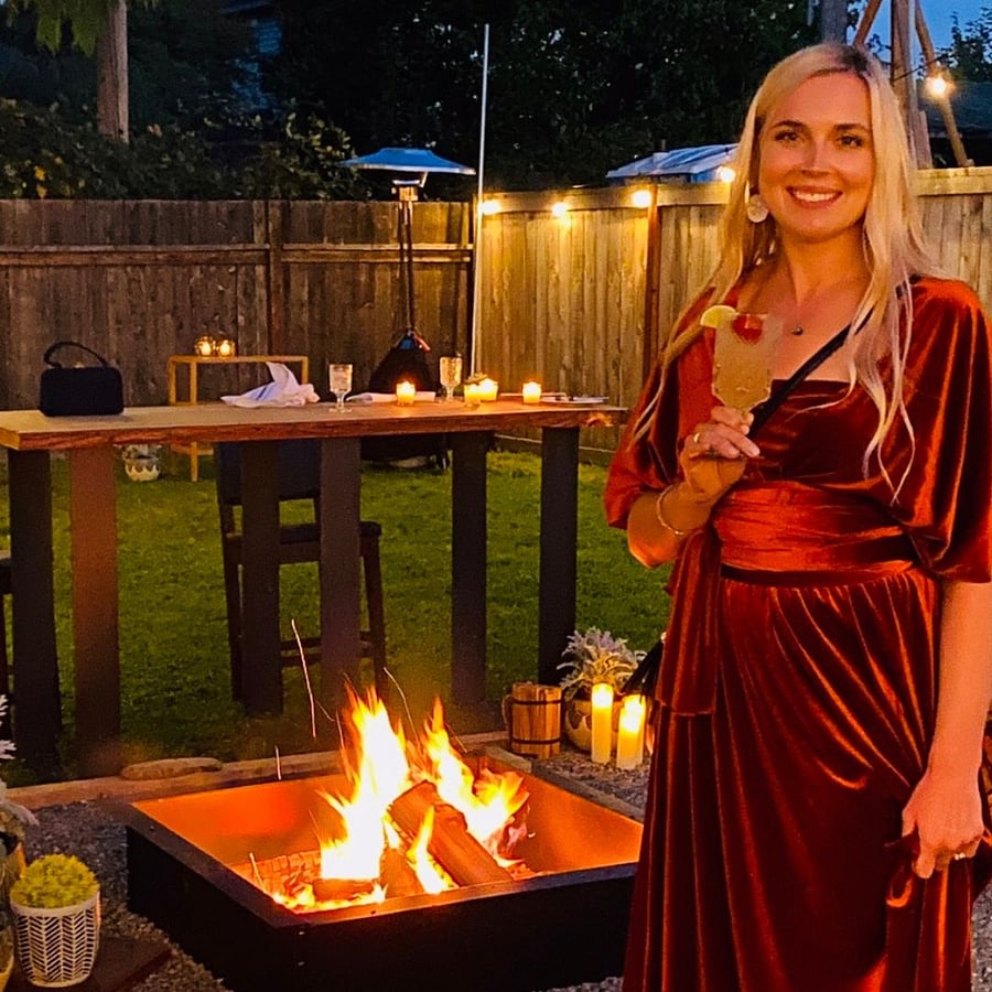If you're fortunate enough to meet a few locals or colleagues and would like to invite them over to relax around the fire and enjoy a nice beverage, you are more than welcome. Humans make everything better. 