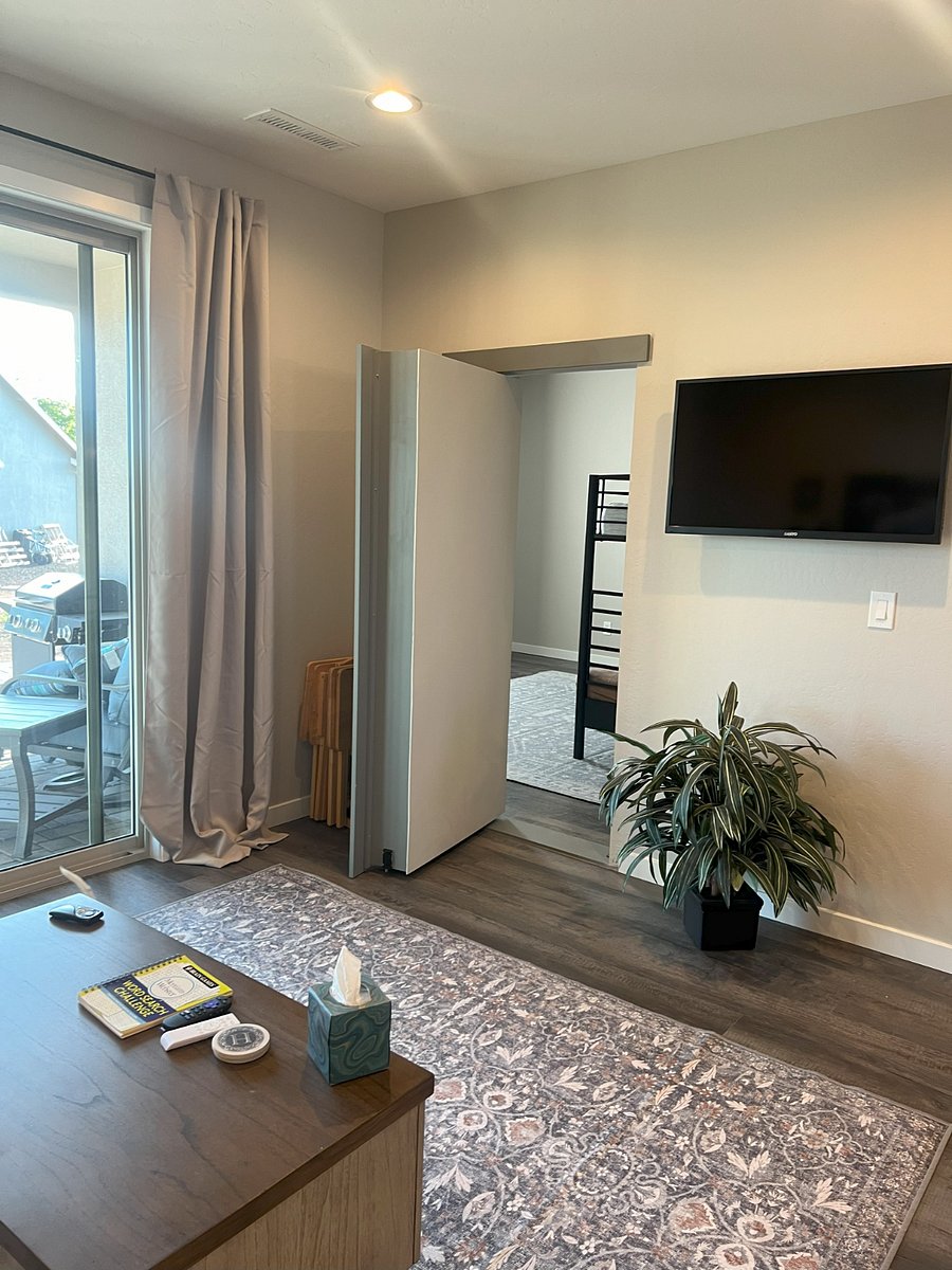 Furnished Finder property 740649_1 photo 8