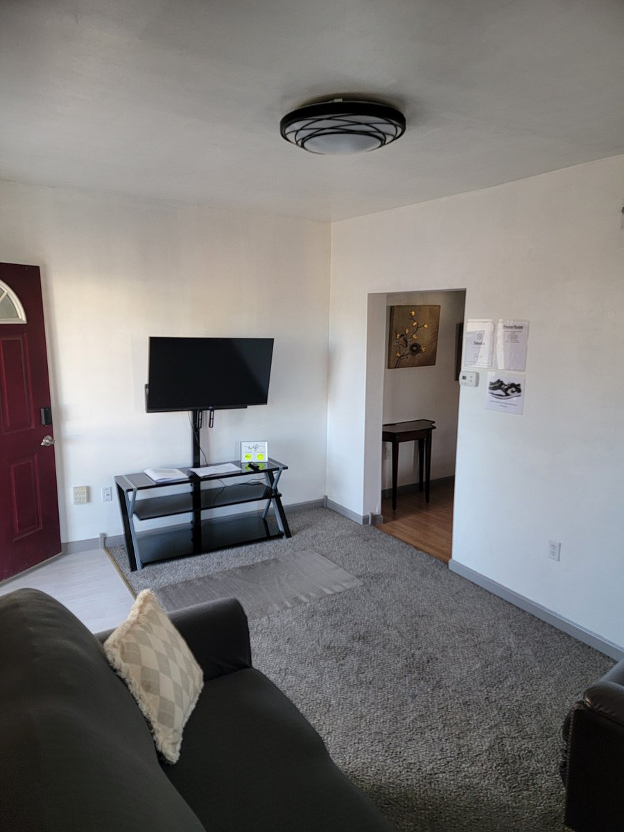 Furnished Finder property 740680_1 photo 10