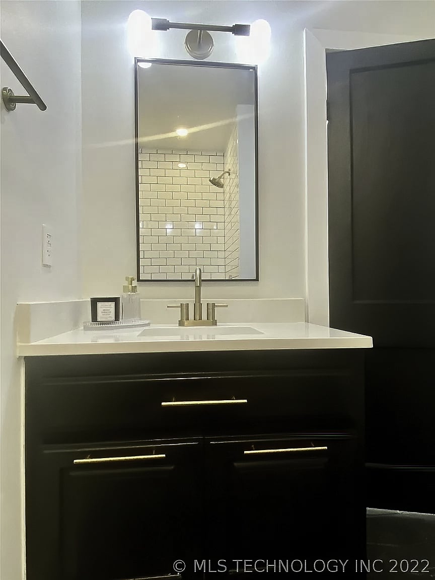 Furnished Finder property 740707_1 photo 3