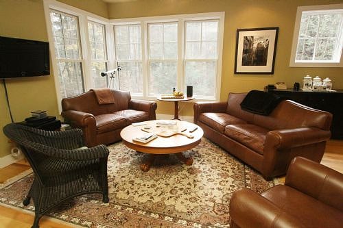 Furnished Finder property 740715_1 photo 3