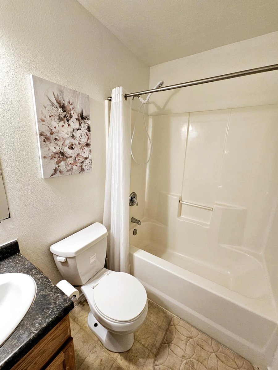Furnished Finder property 740786_1 photo 3