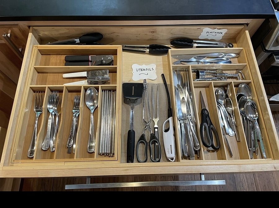 Fully stocked kitchen 