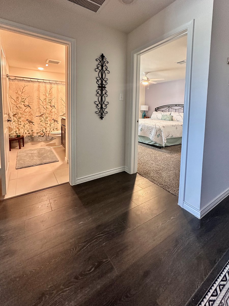 Close Proximity to private bathroom