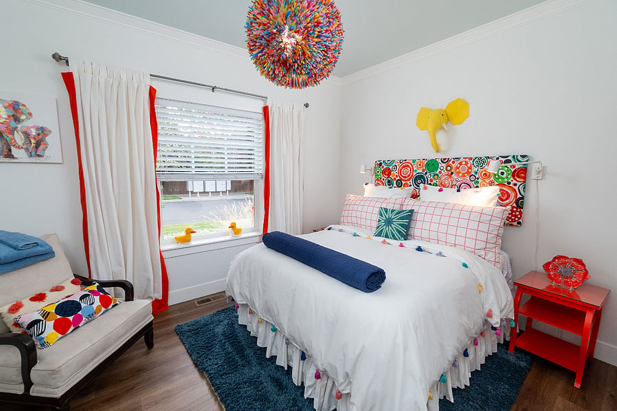 Bedroom #1 - Comfy Queen with Fun Decor...including Straw Ceiling Light!