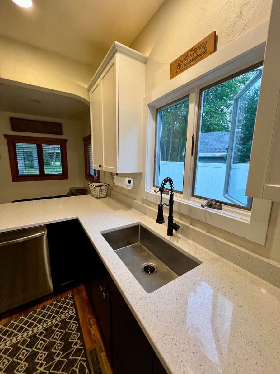 Furnished Finder property 740874_1 photo 2