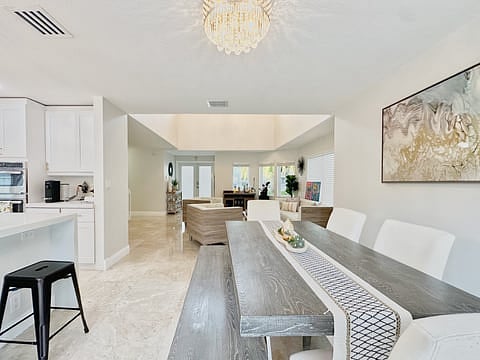Furnished Finder property 740941_1 photo 6