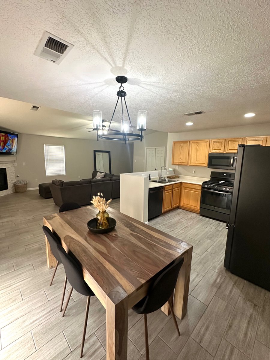 Furnished Finder property 740966_1 photo 4