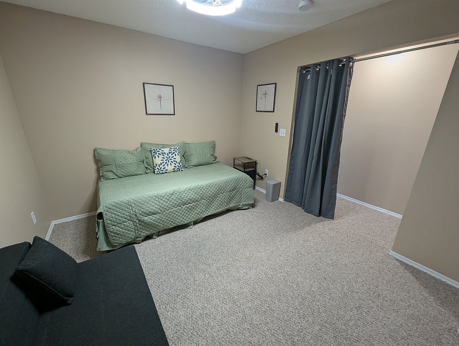 Furnished Finder property 740969_1 photo 11