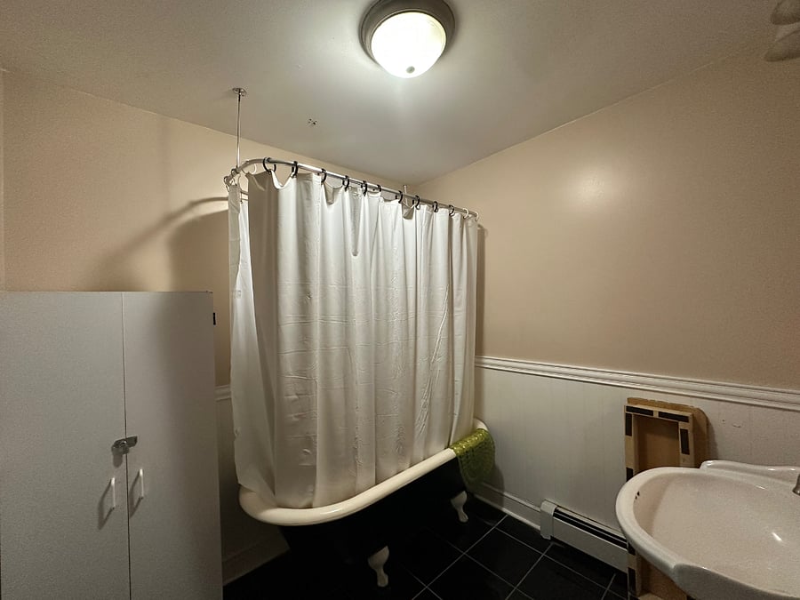 Renovated shared bathroom!