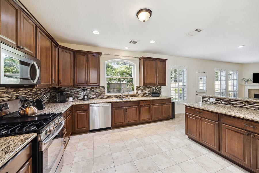 Enjoy the open concept kitchen and breakfast area