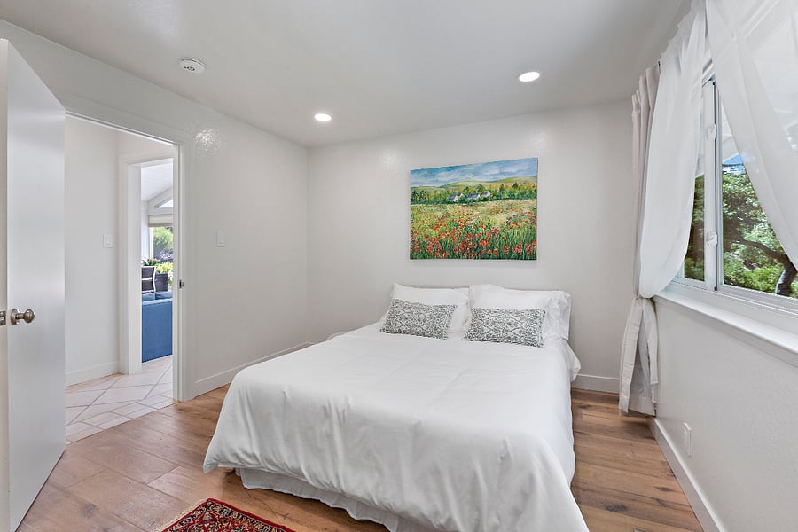 second bedroom
