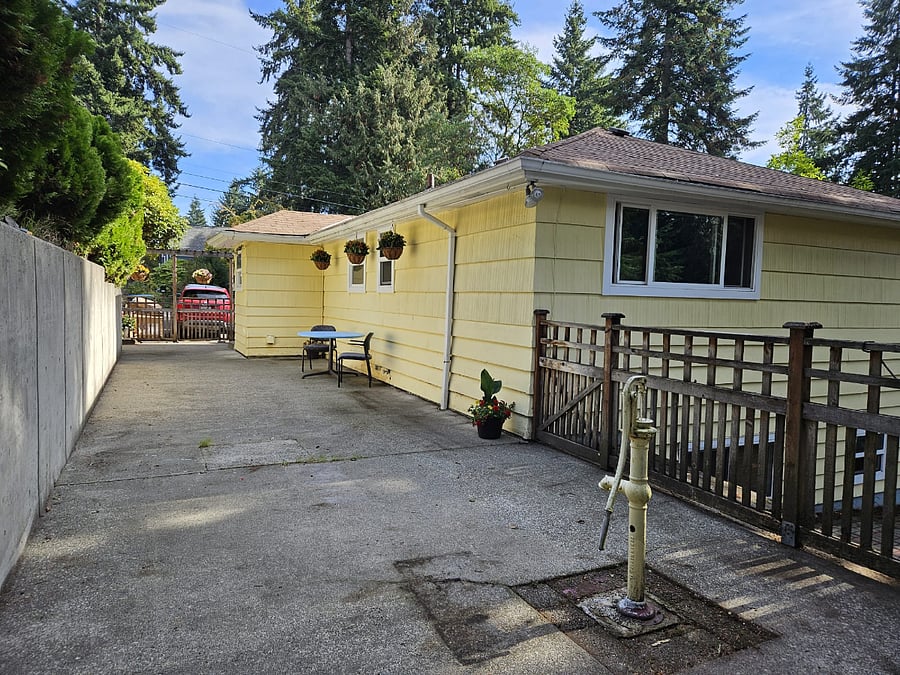 Furnished Finder property 741127_2 photo 24