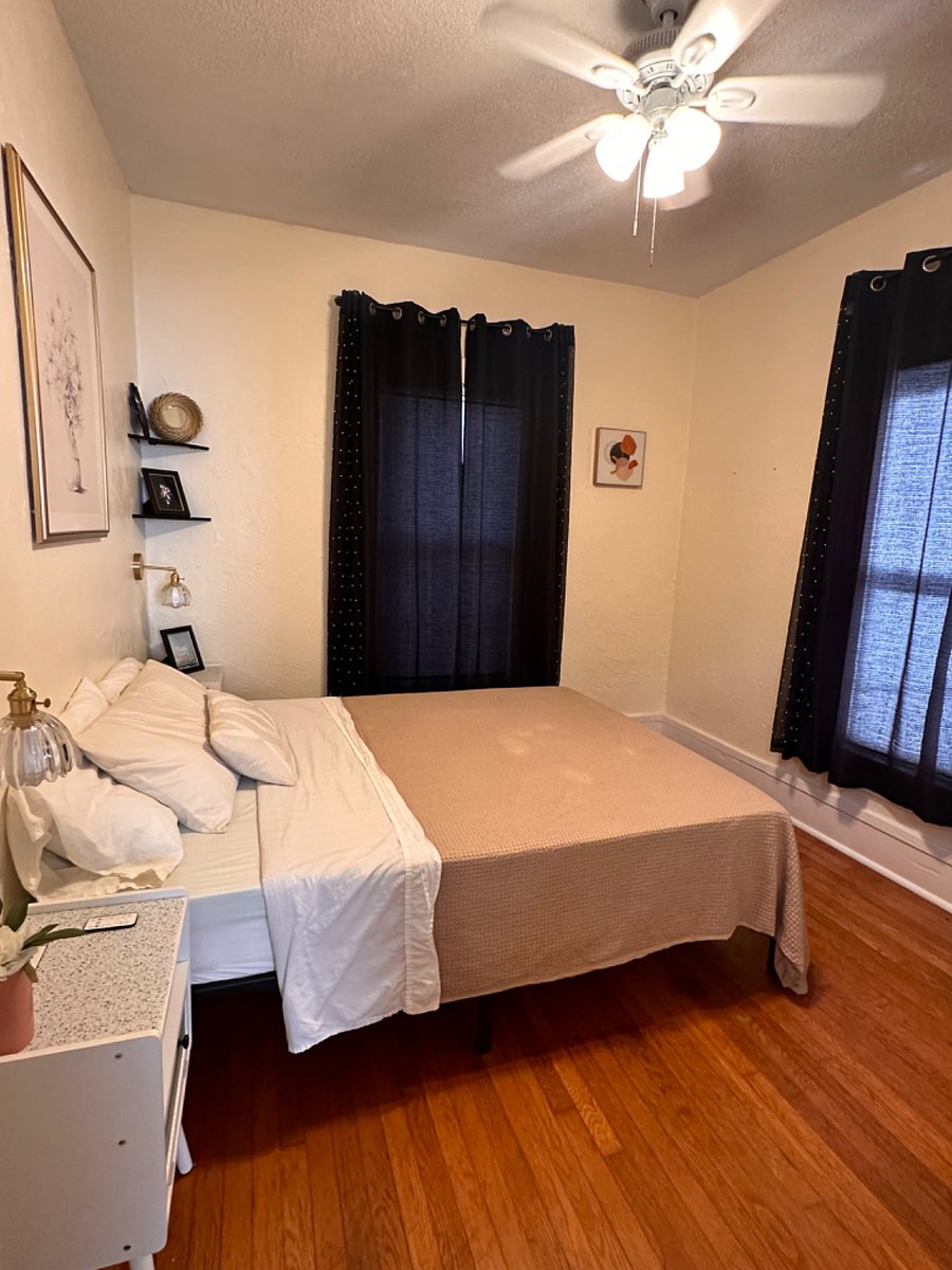 Secondary bedroom
