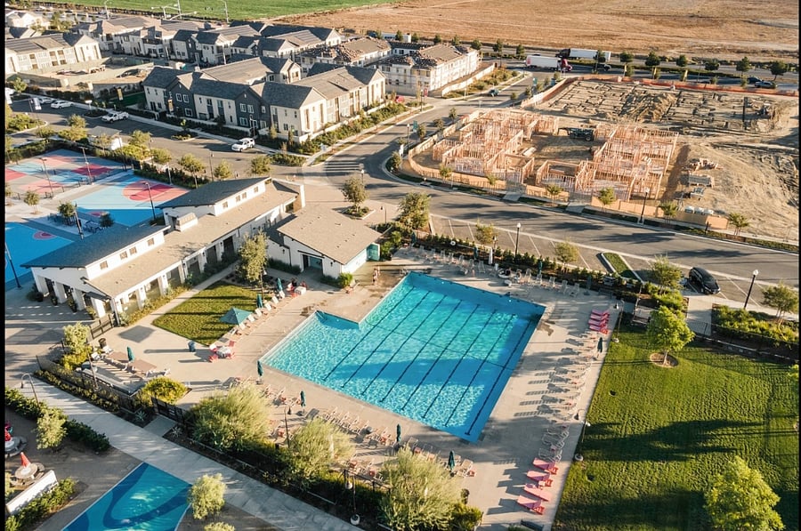 Community Salt Water Pool