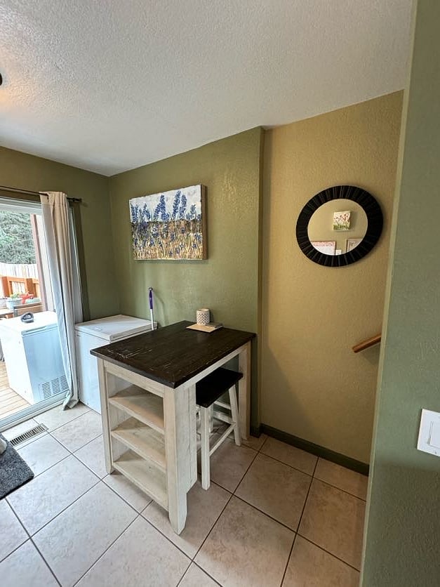 Furnished Finder property 741219_1 photo 6