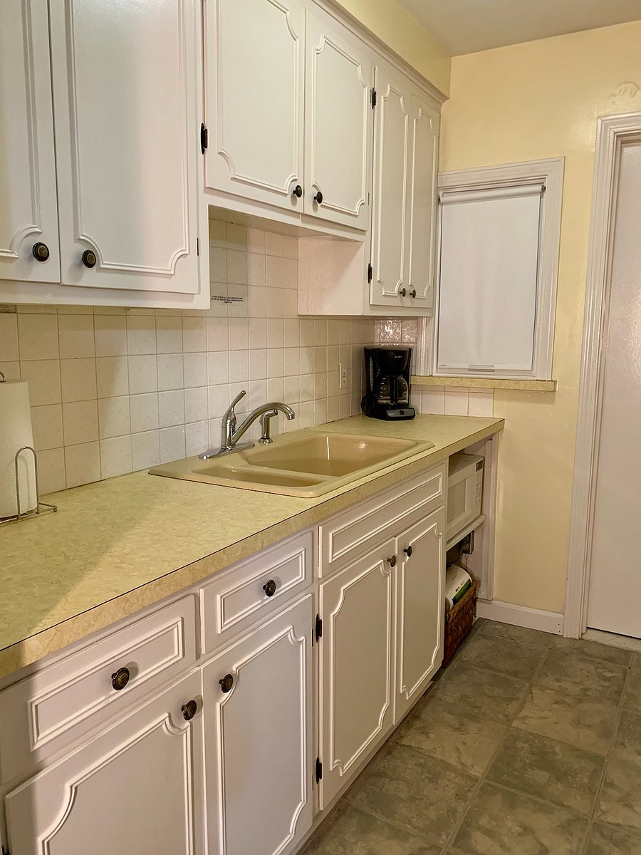 Kitchen galley area