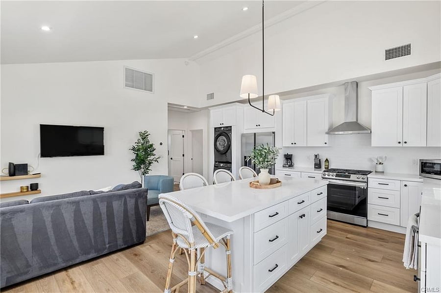 Furnished Finder property 741341_1 photo 9