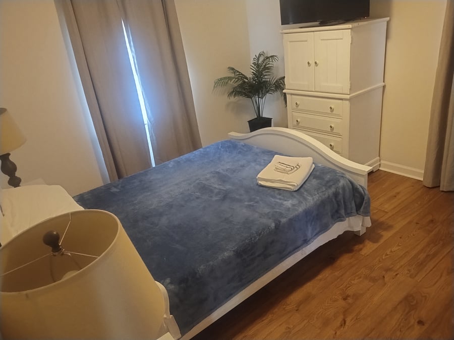 Furnished Finder property 741354_1 photo 4