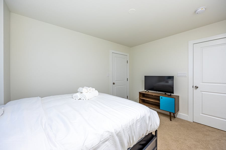 Furnished Finder property 741367_1 photo 9