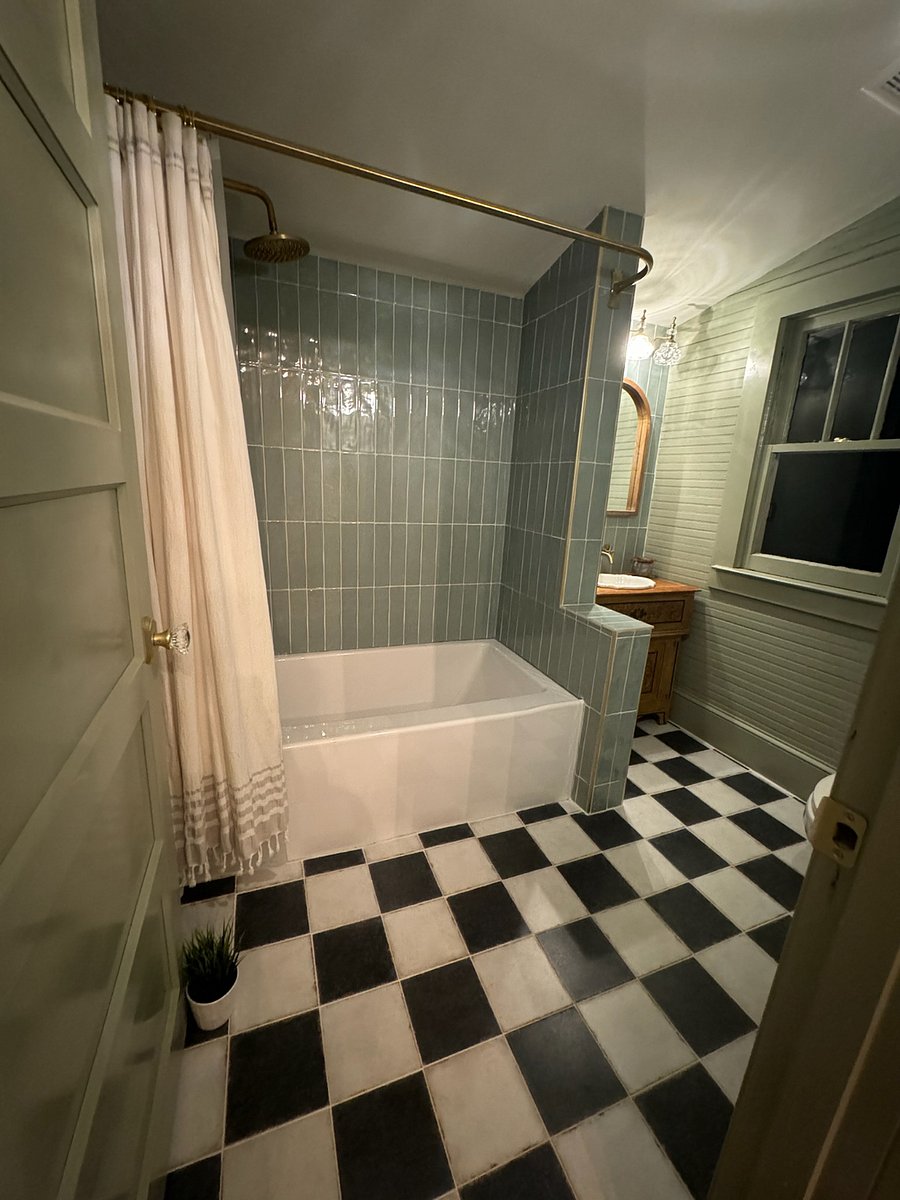Furnished Finder property 741418_1 photo 8
