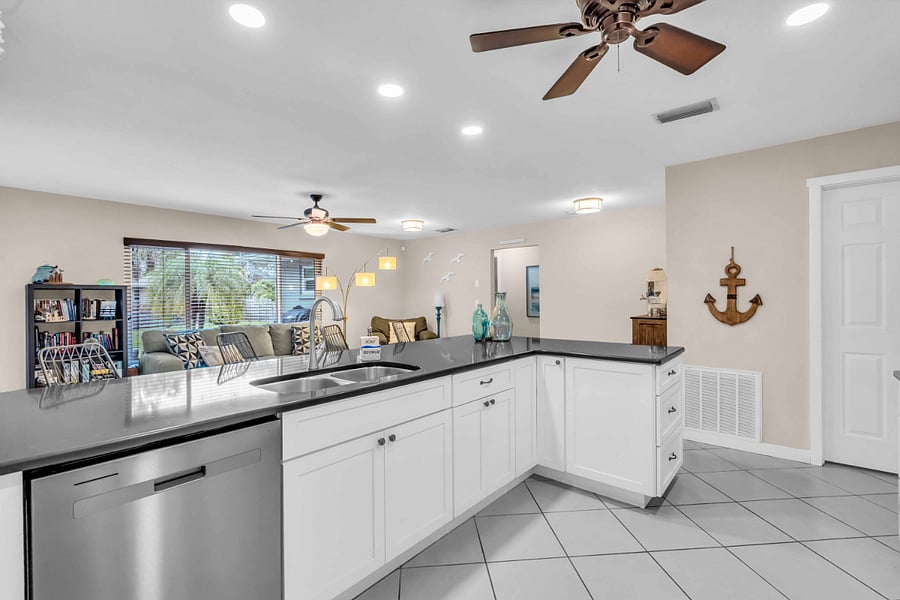 Furnished Finder property 741456_1 photo 13