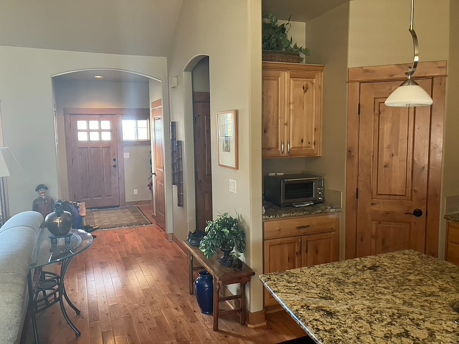 Furnished Finder property 741463_1 photo 3