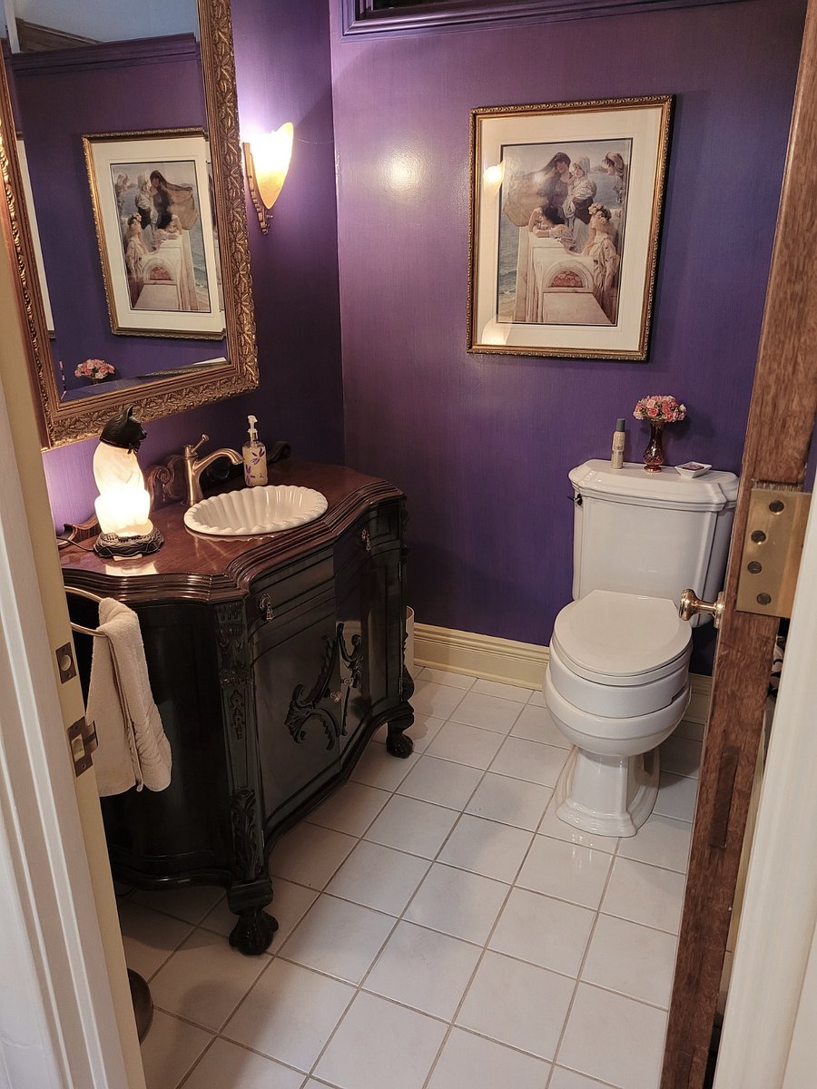 First Floor Bathroom