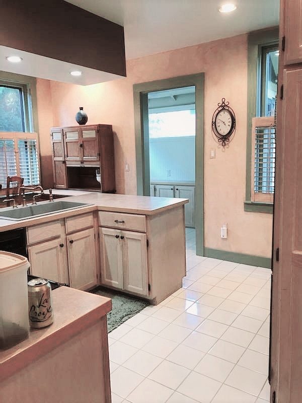Furnished Finder property 741488_1 photo 3
