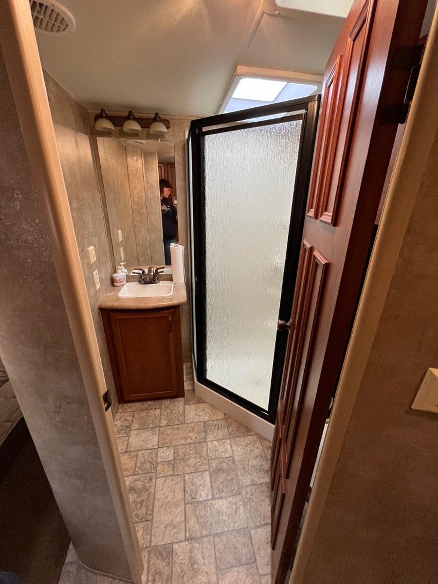 Furnished Finder property 741500_1 photo 9