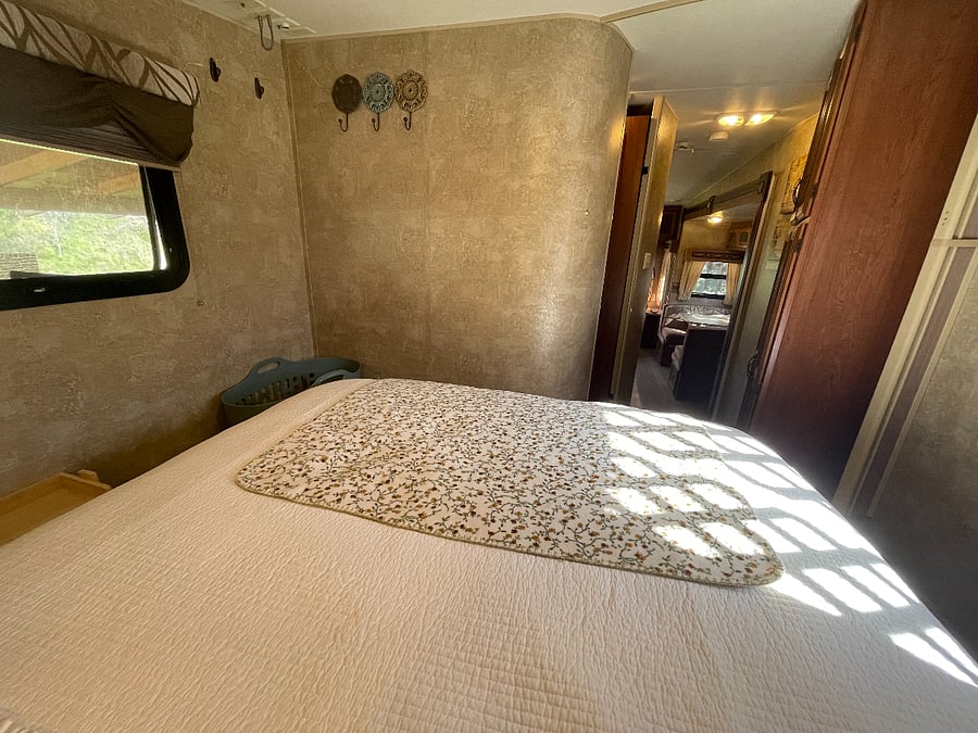Furnished Finder property 741500_1 photo 12