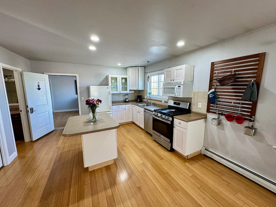 Furnished Finder property 741547_1 photo 3