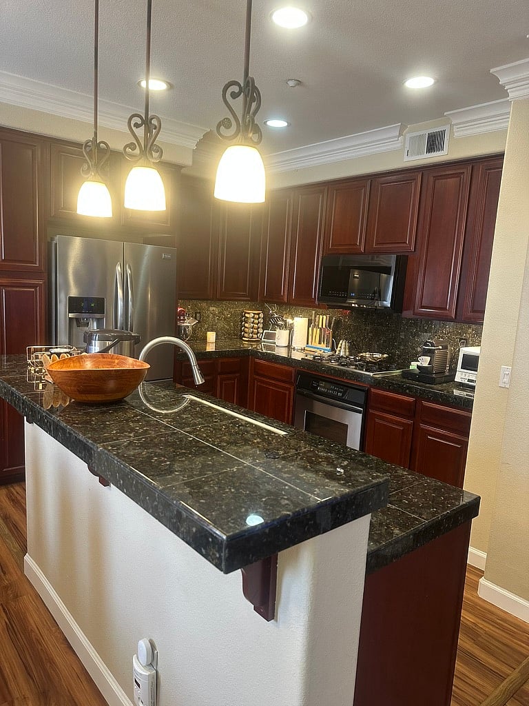 Furnished Finder property 741616_1 photo 7
