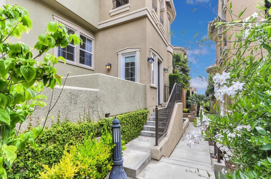 Furnished Finder property 741616_1 photo 1