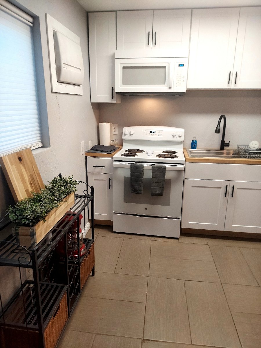 Furnished Finder property 741632_1 photo 3