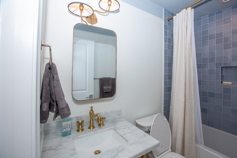 2nd Bathroom