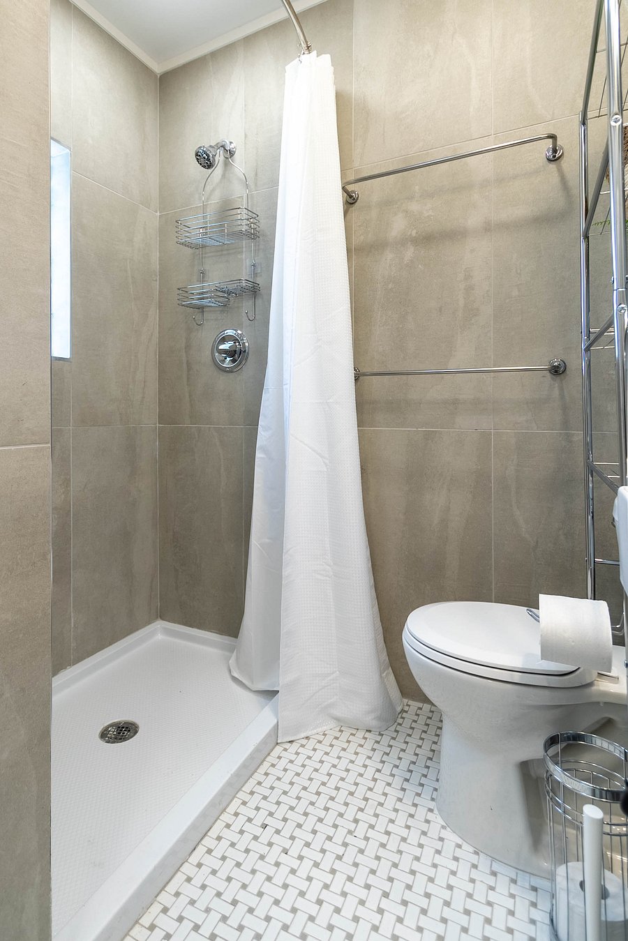 Furnished Finder property 741799_1 photo 12