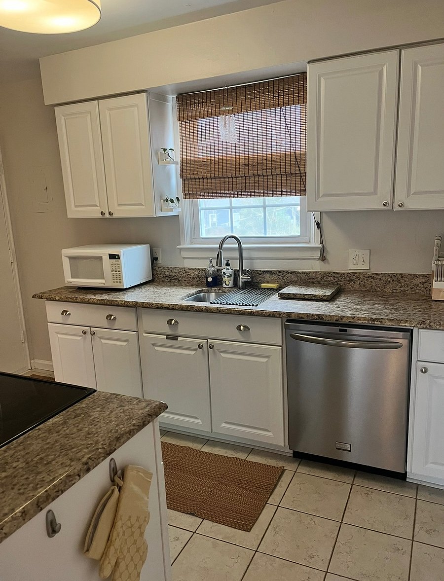 Furnished Finder property 742067_1 photo 7