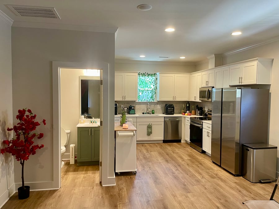 Furnished Finder property 742098_1 photo 6