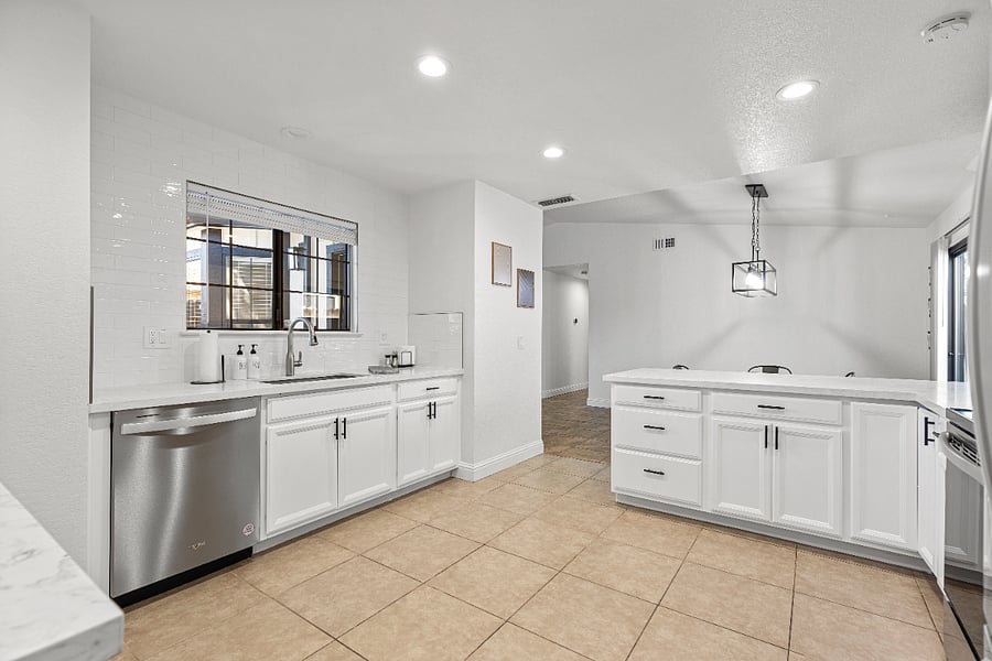 Furnished Finder property 742119_1 photo 10