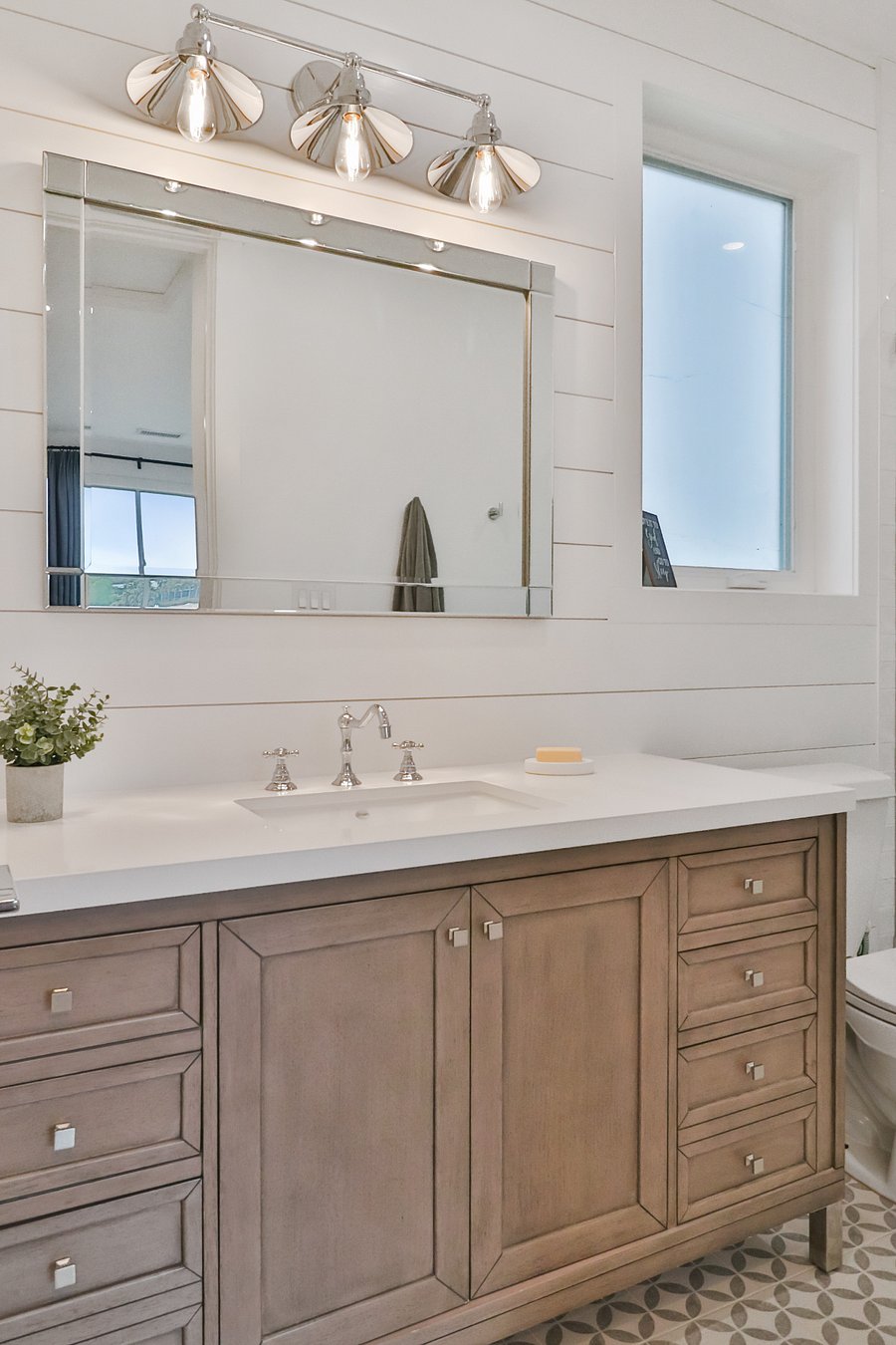Furnished Finder property 742173_1 photo 35
