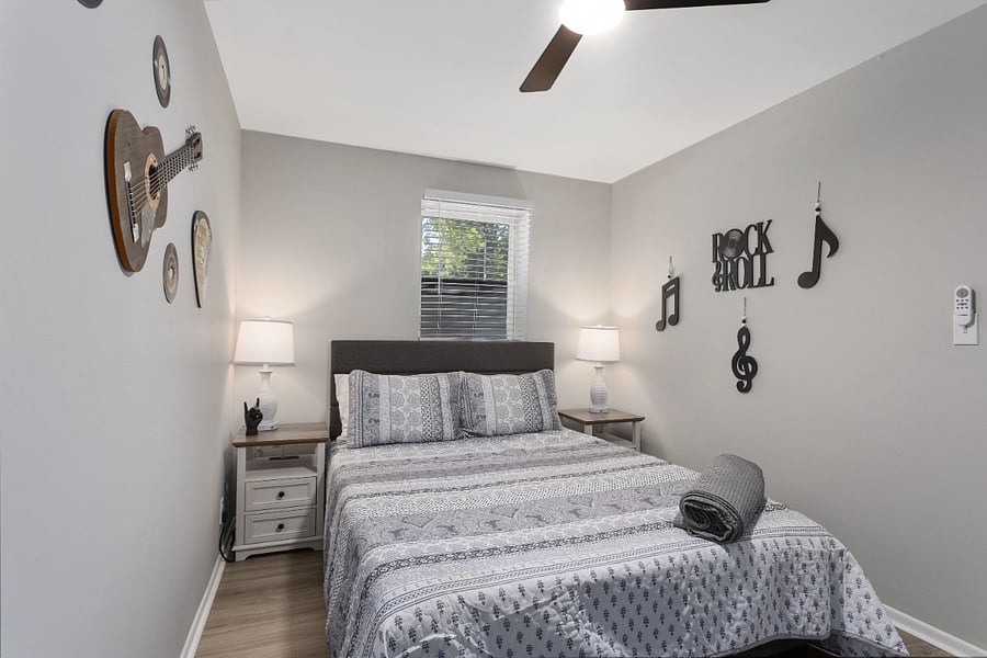 Furnished Finder property 742194_1 photo 7